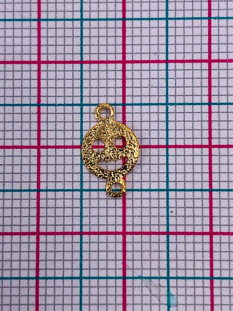 CARA FELIZ MINI DIJE BAÑO DE ORO XH02337-1                         