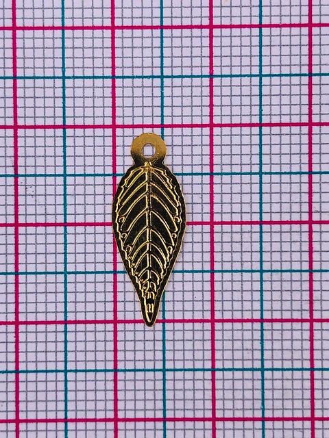 HOJA MINI DIJE BAÑO DE ORO T4922                         