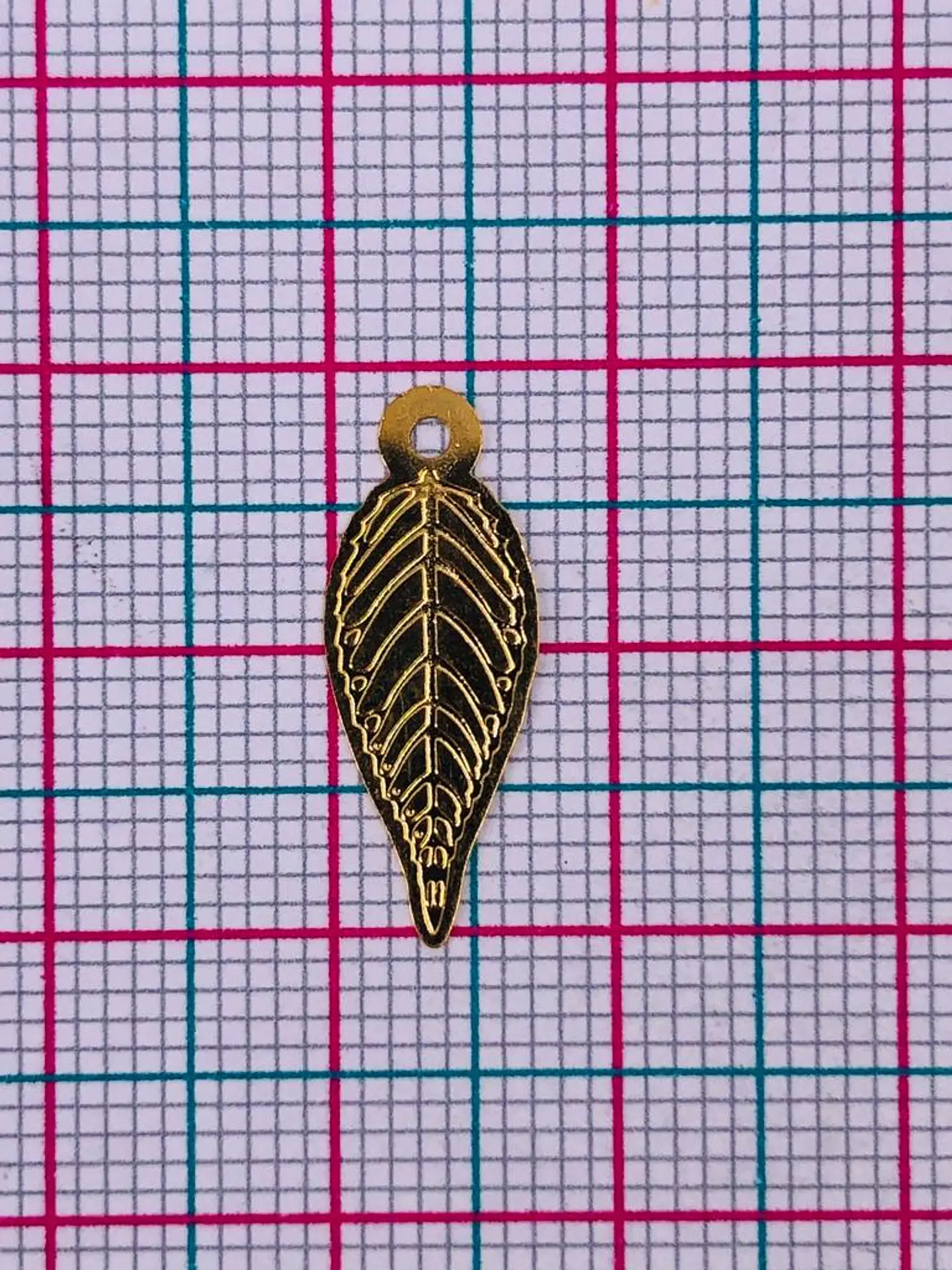 HOJA MINI DIJE BAÑO DE ORO T4922                          2