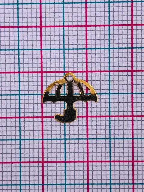 SOMBRILLA MINI DIJE BAÑO DE ORO XW00987                         