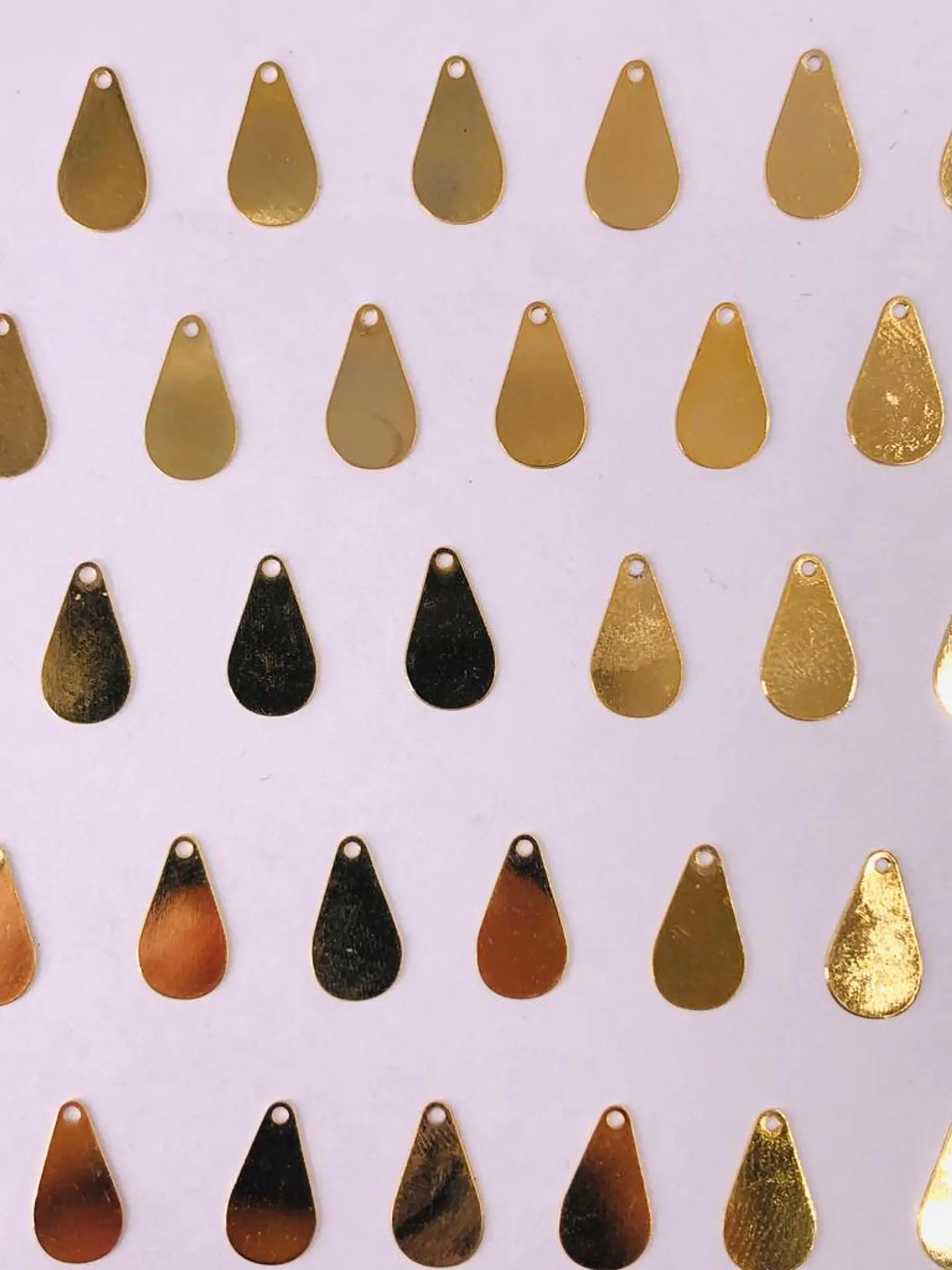 MINI ✦ DIJE LAGRIMA BAÑO DE ORO                1