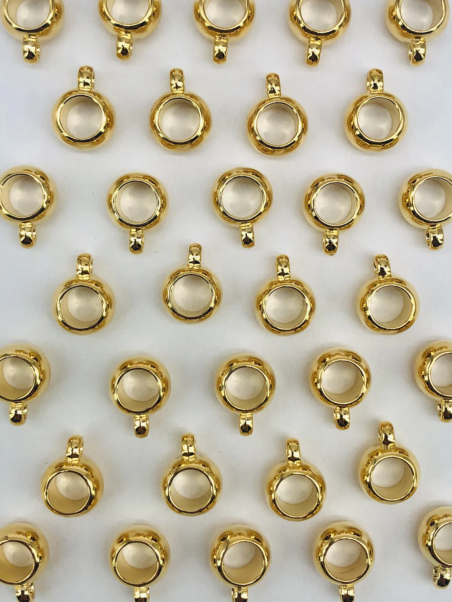 CARGADOR ARGOLLA BAÑO DE ORO 1