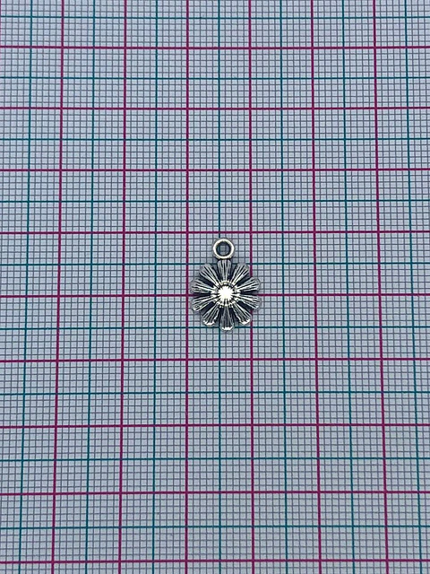 FLOR GRABADA ZAMAK NIQUEL A60993