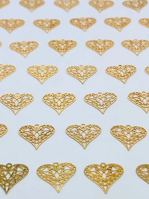 CORAZÓN MINI DIJE BAÑO DE ORO T8274