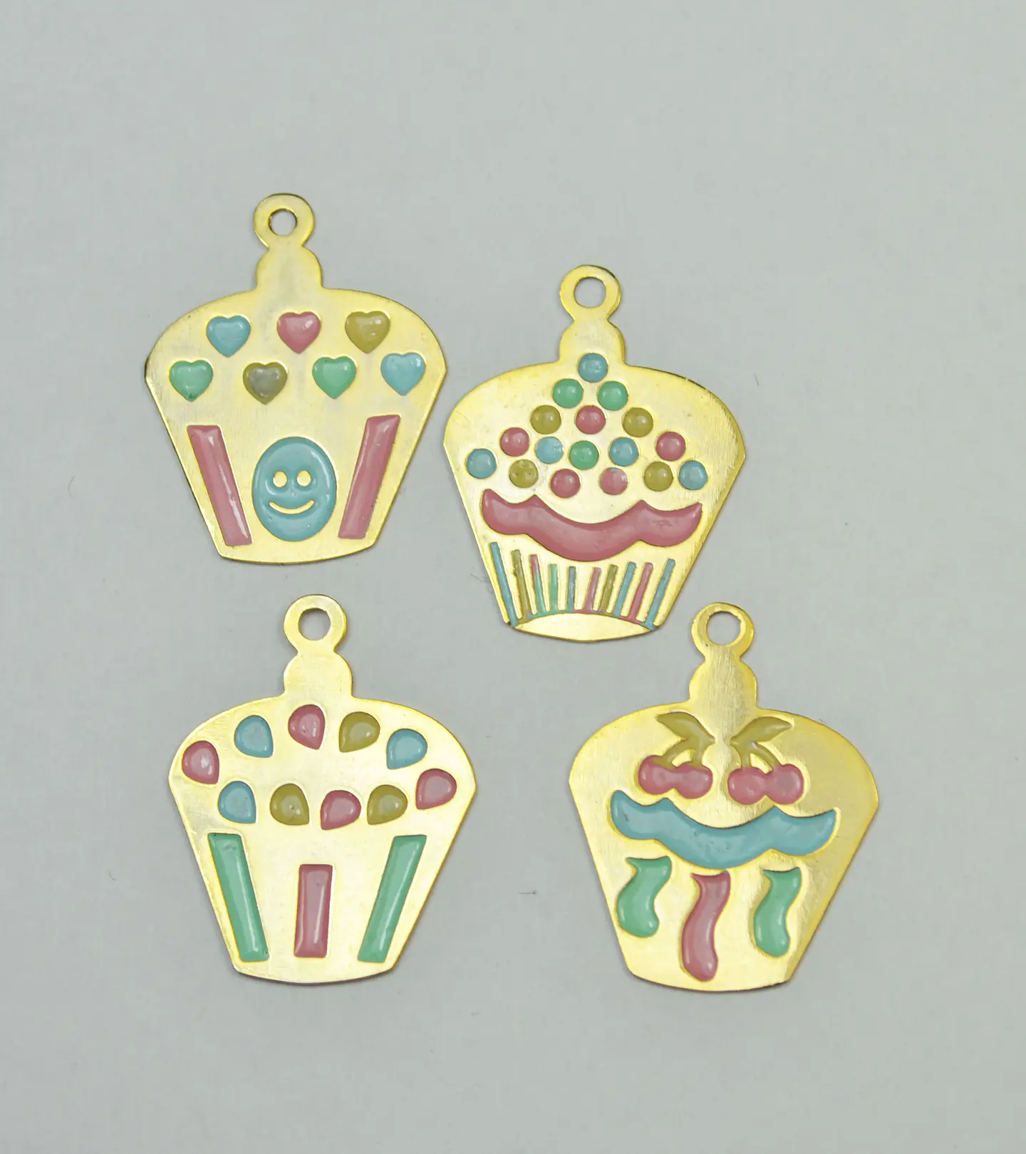 CUPCAKE BAÑO DE ORO T804-1  1