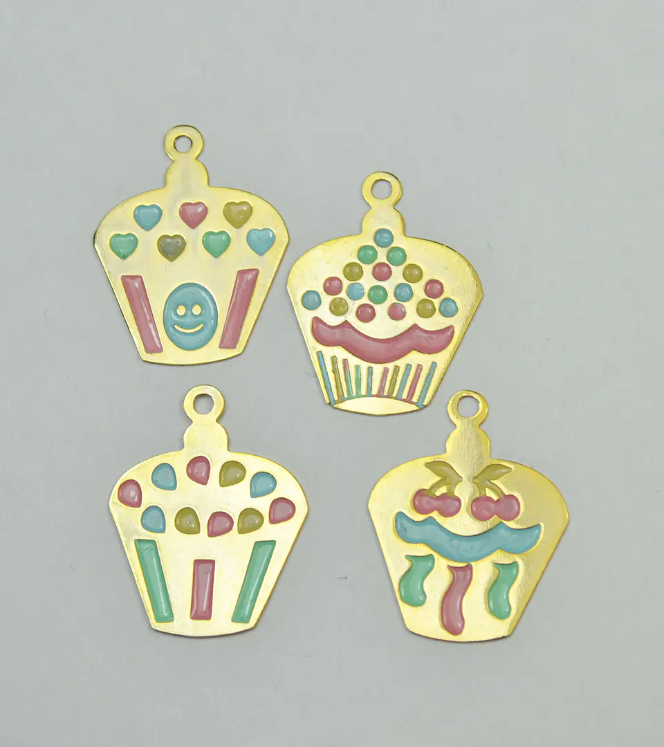 CUPCAKE BAÑO DE ORO T804-1  1