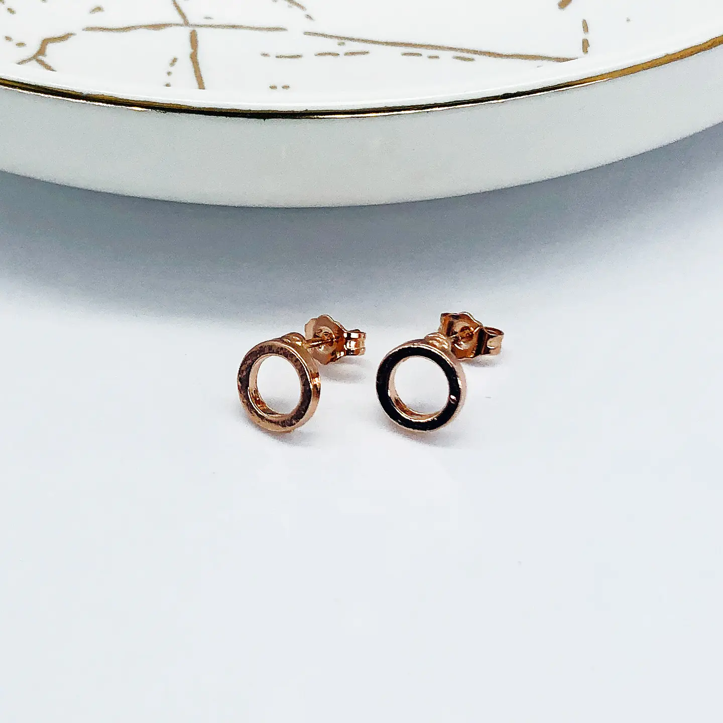 TOPO ✦ ARO LISO BAÑO DE ORO ROSA 1
