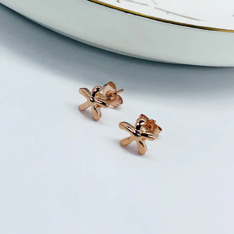 TOPO ✦ ESTRELLA DE MAR LISA BAÑO DE ORO ROSA 1