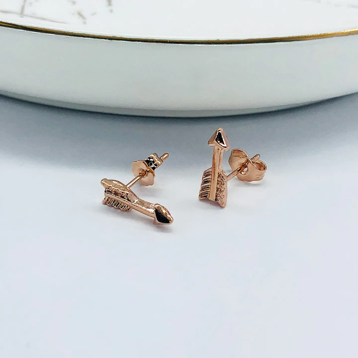 TOPO ✦ FLECHA BAÑO DE ORO ROSA 1
