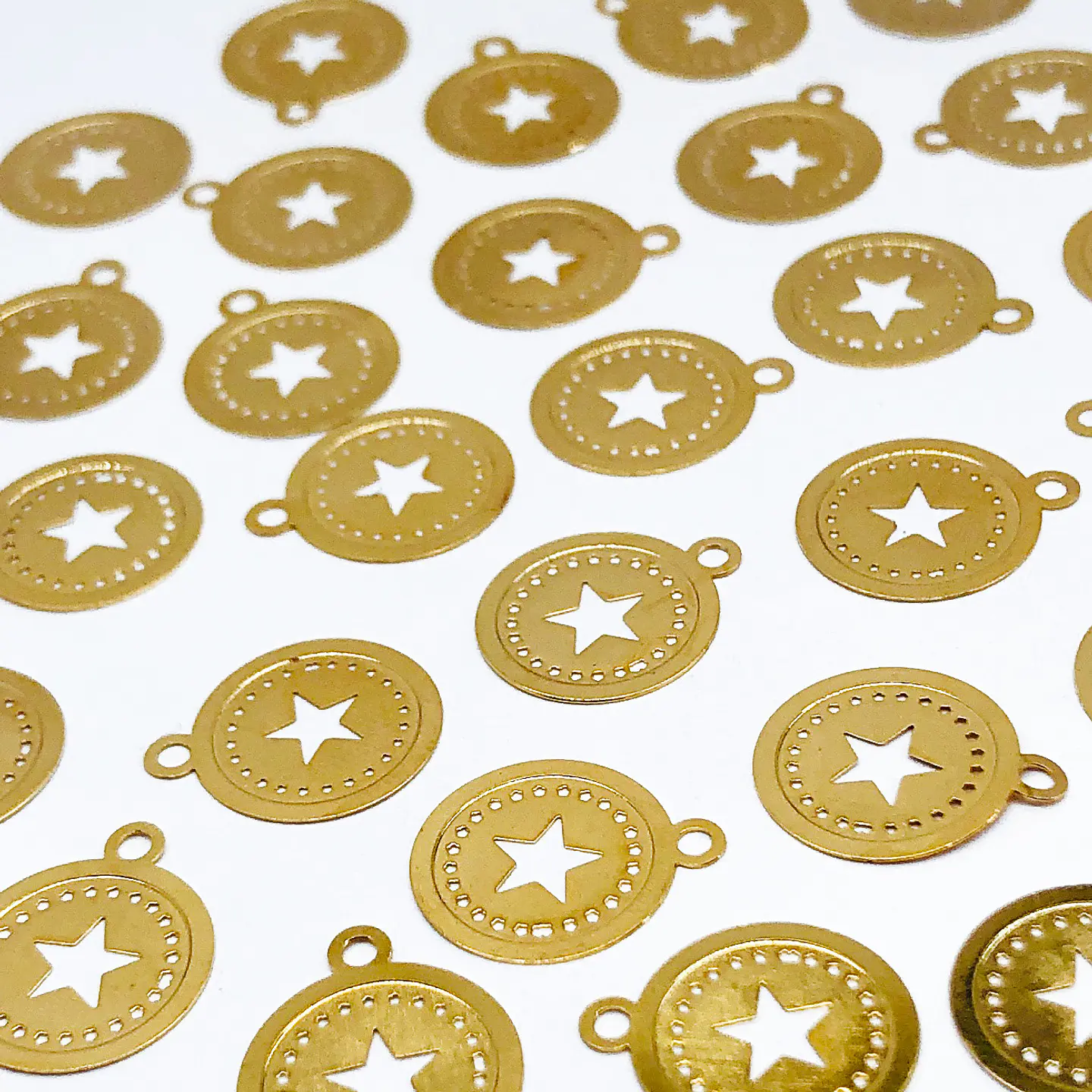 ESTRELLA MINI DIJE BAÑO DE ORO T-018 1