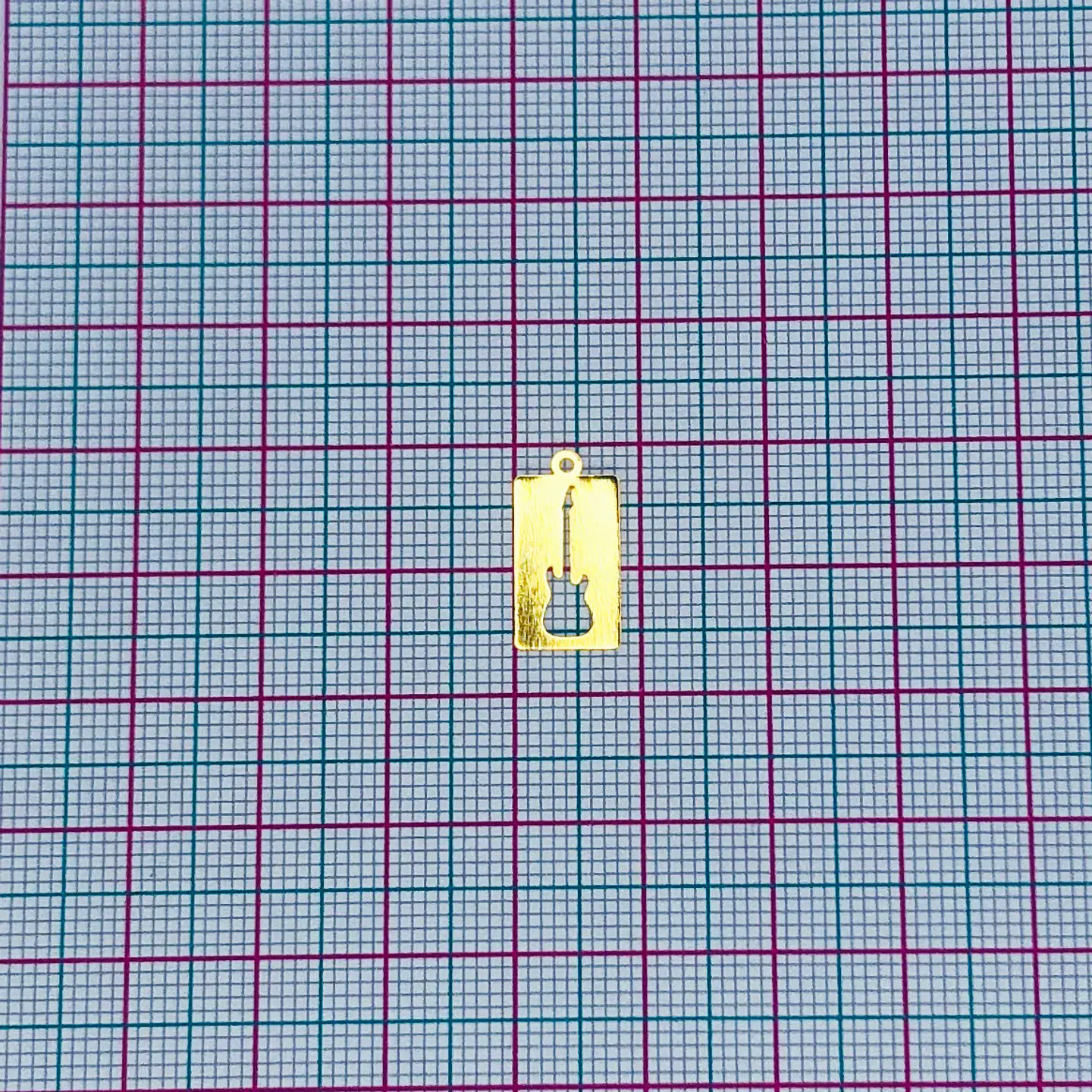 GUITARRA MINI DIJE BAÑO DE ORO T8232 2