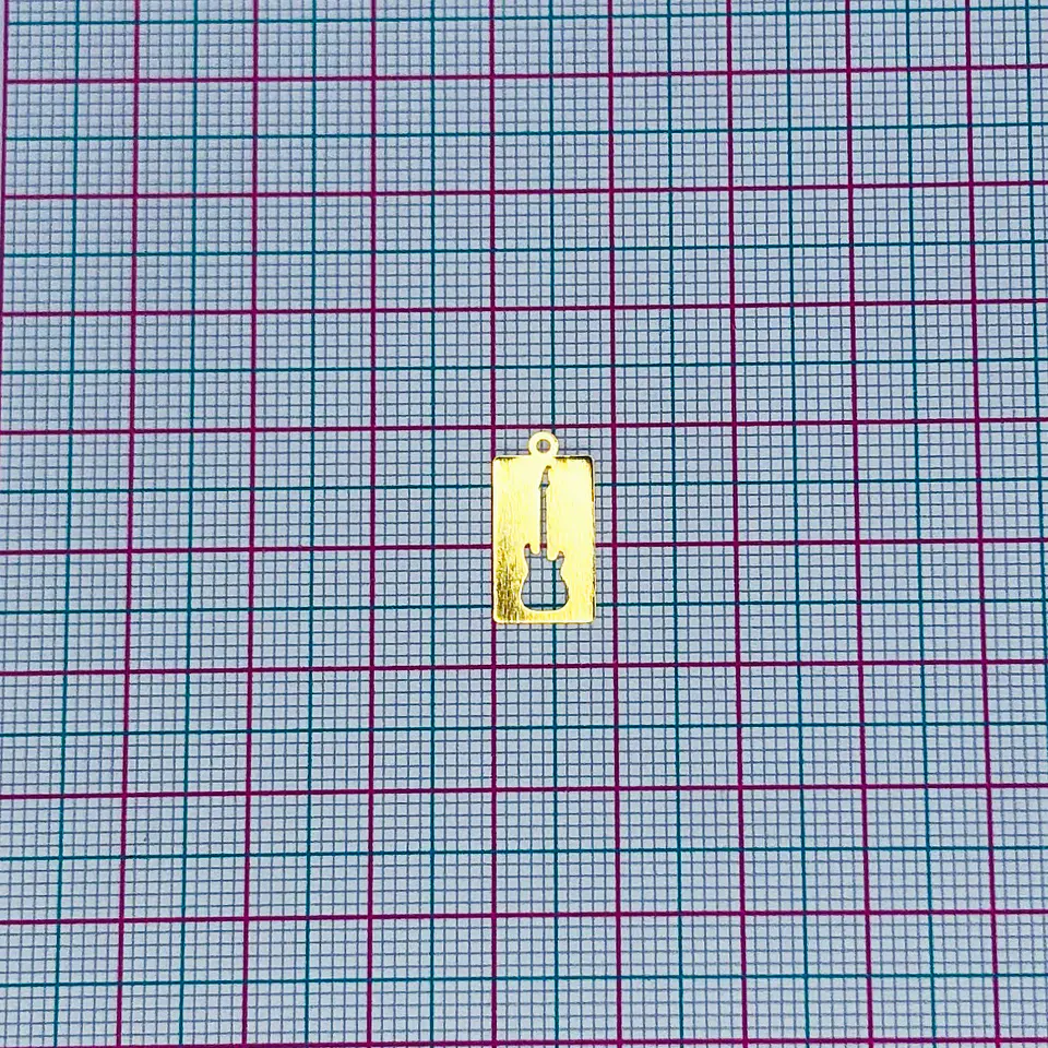 GUITARRA MINI DIJE BAÑO DE ORO T8232 2