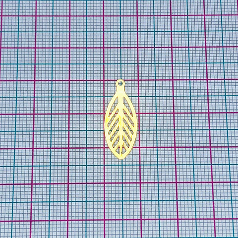 HOJA MINI DIJE BAÑO DE ORO T5011                            