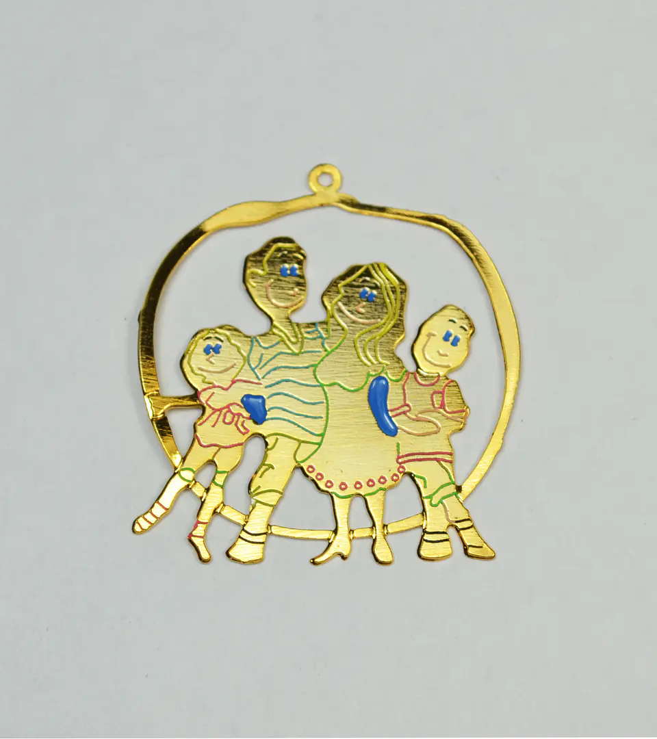 FAMILIA X 4 BAÑO DE ORO T4858  1