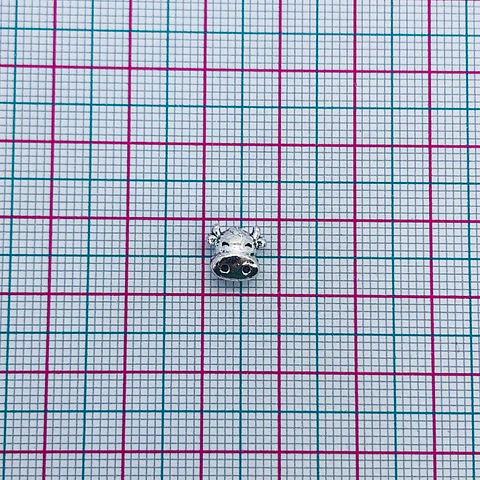 VACA ZAMAK W-8565