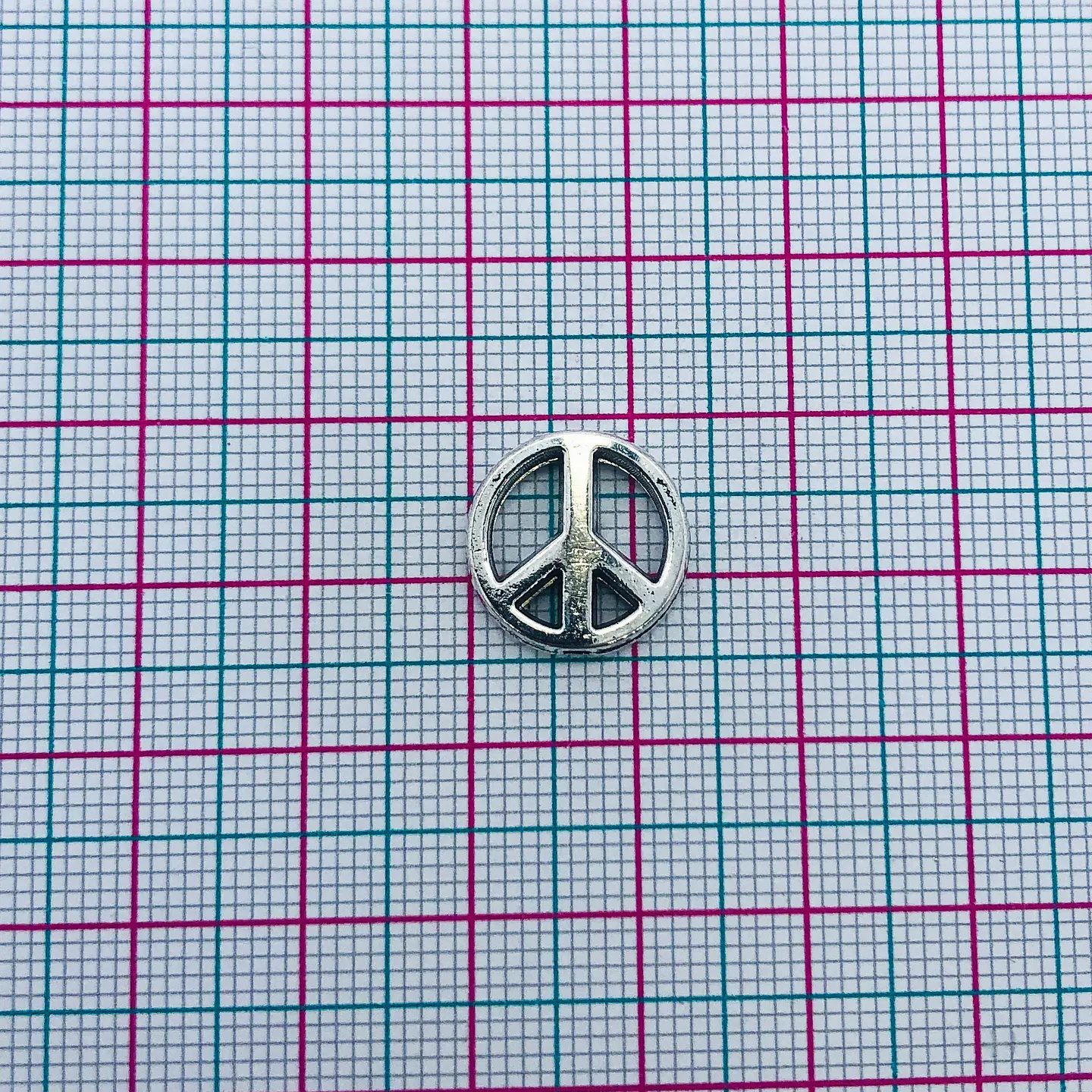 SIMBOLO DE LA PAZ ZAMAK W-8589 2