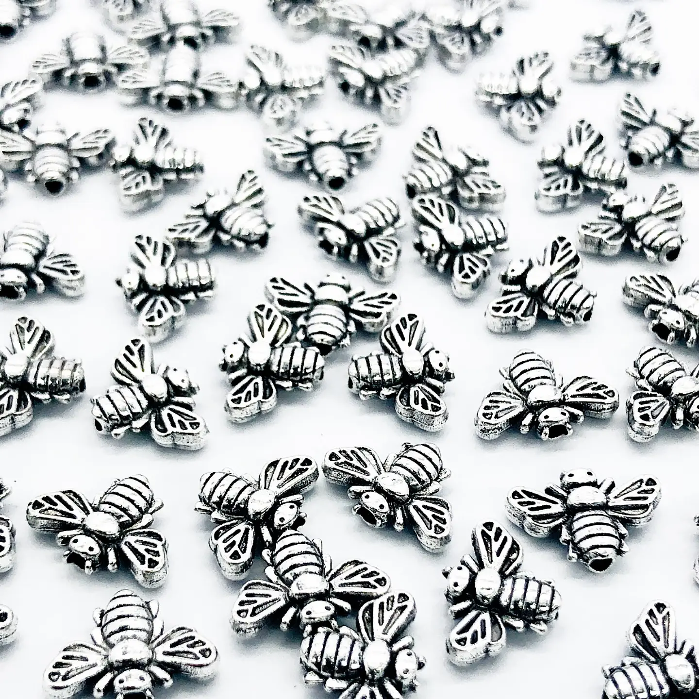 ABEJA ZAMAK W-6642 1