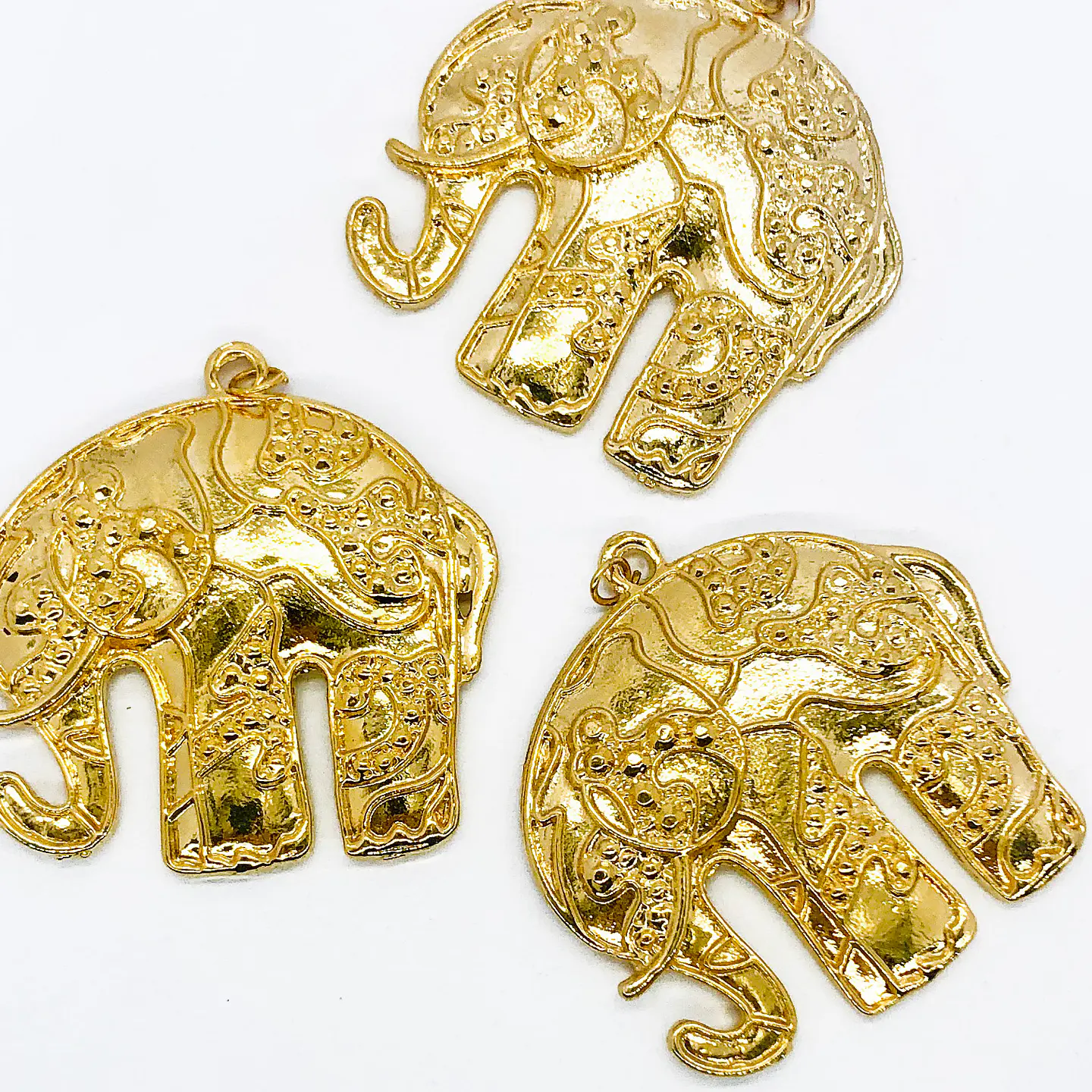ELEFANTE BAÑO DE ORO T2674-1 1