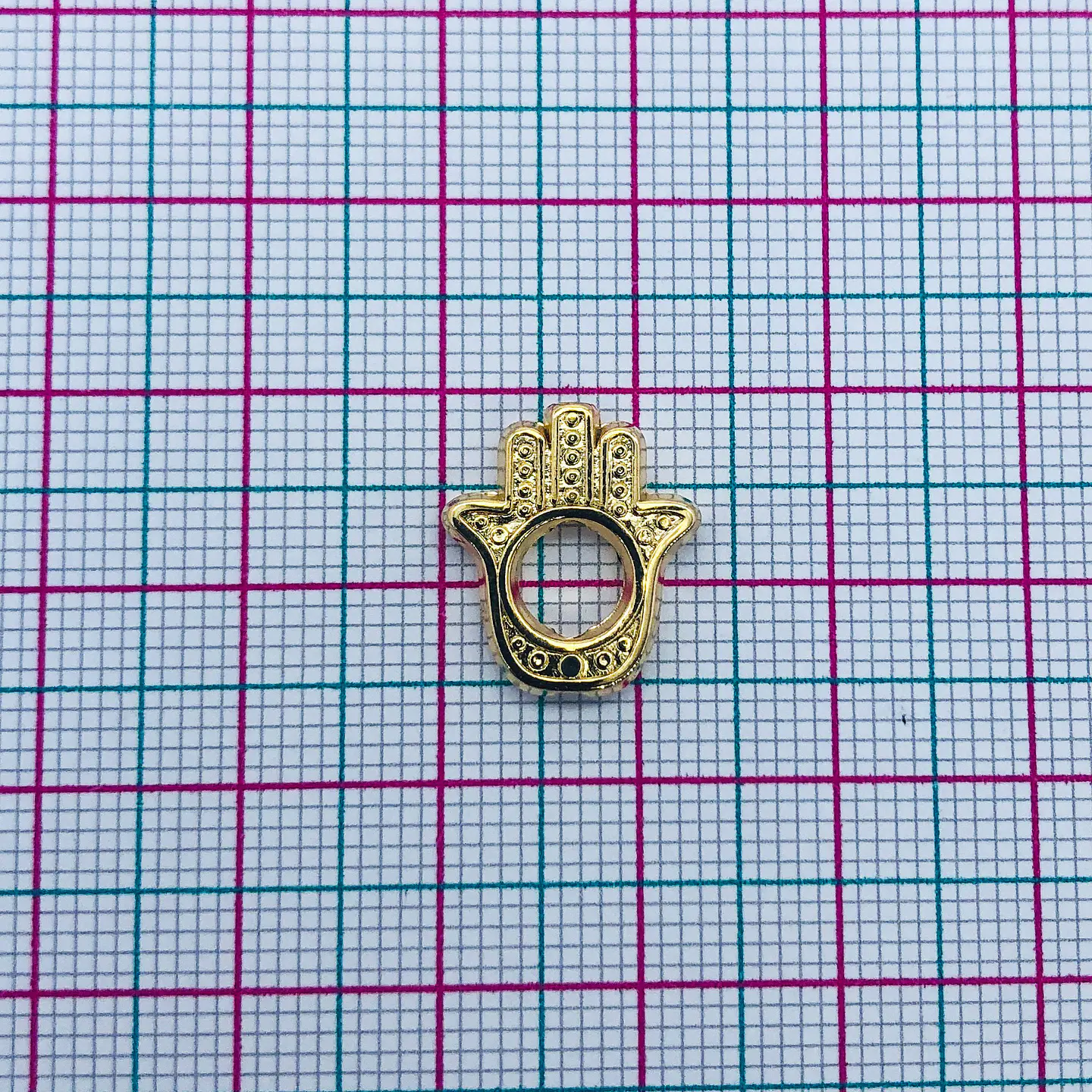 SEPARADOR ✦ MANO HAMSA BAÑO DE ORO 13*15 MM 2
