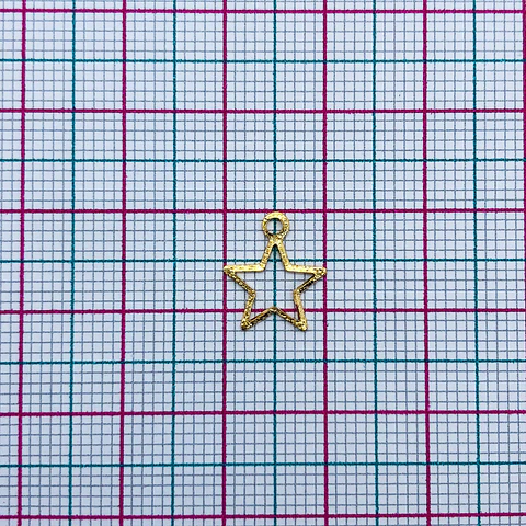 ESTRELLA SILUETA MINI DIJE BAÑO DE ORO T8294