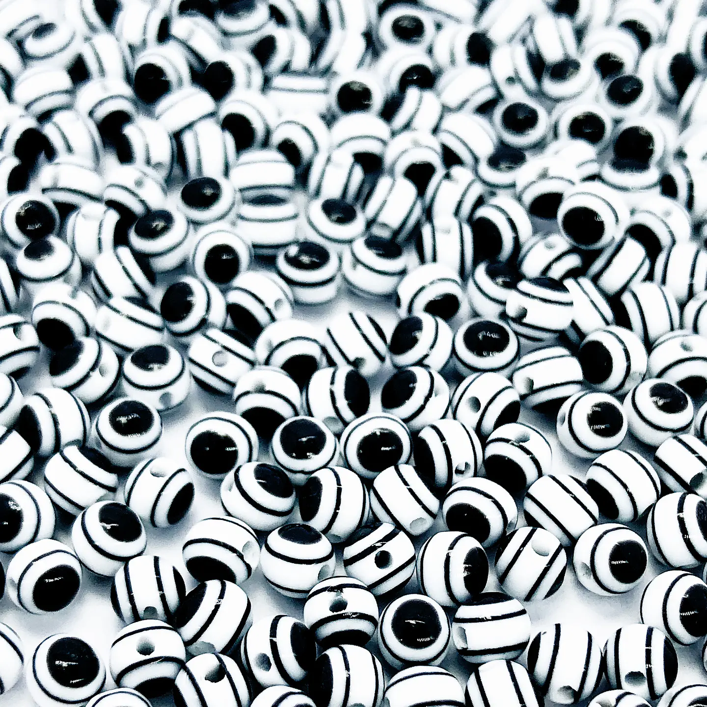OJO TURCO 4MM (ESCOGE TU COLOR) A033-4MMB 1