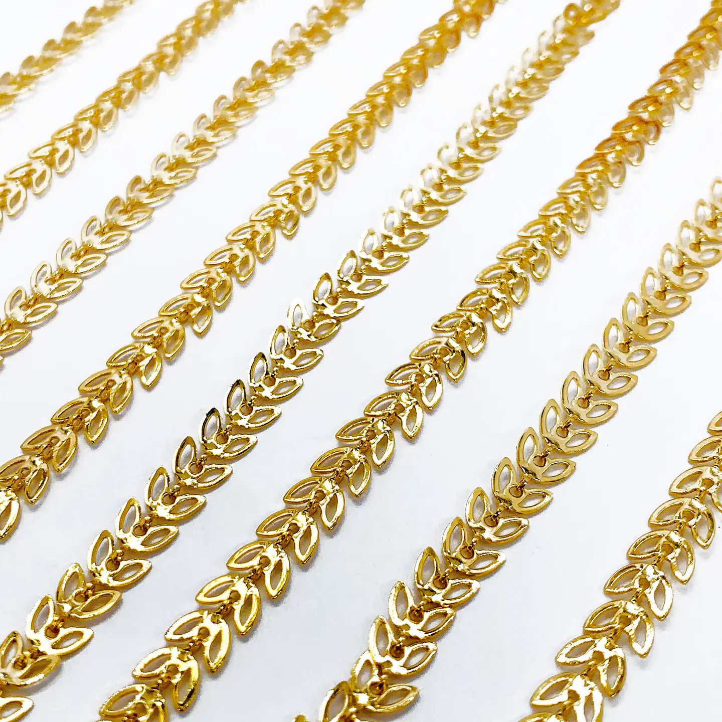 CADENA ✦ ESPIGA BAÑO DE ORO  1