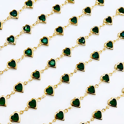 CADENA ✦ CORAZÓNES DE CRISTAL Y BAÑO DE ORO