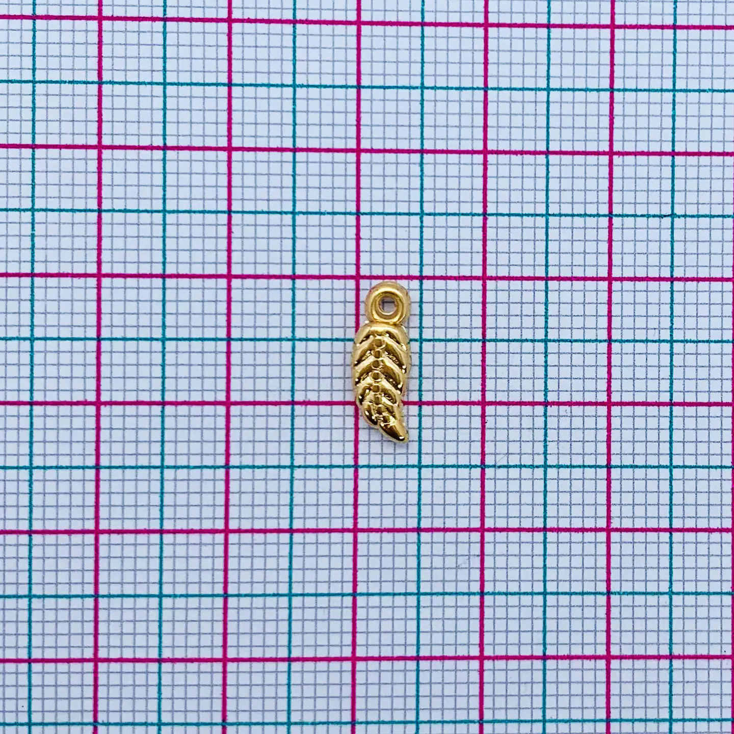 DIJE ✦ PLUMA BAÑO DE ORO     2