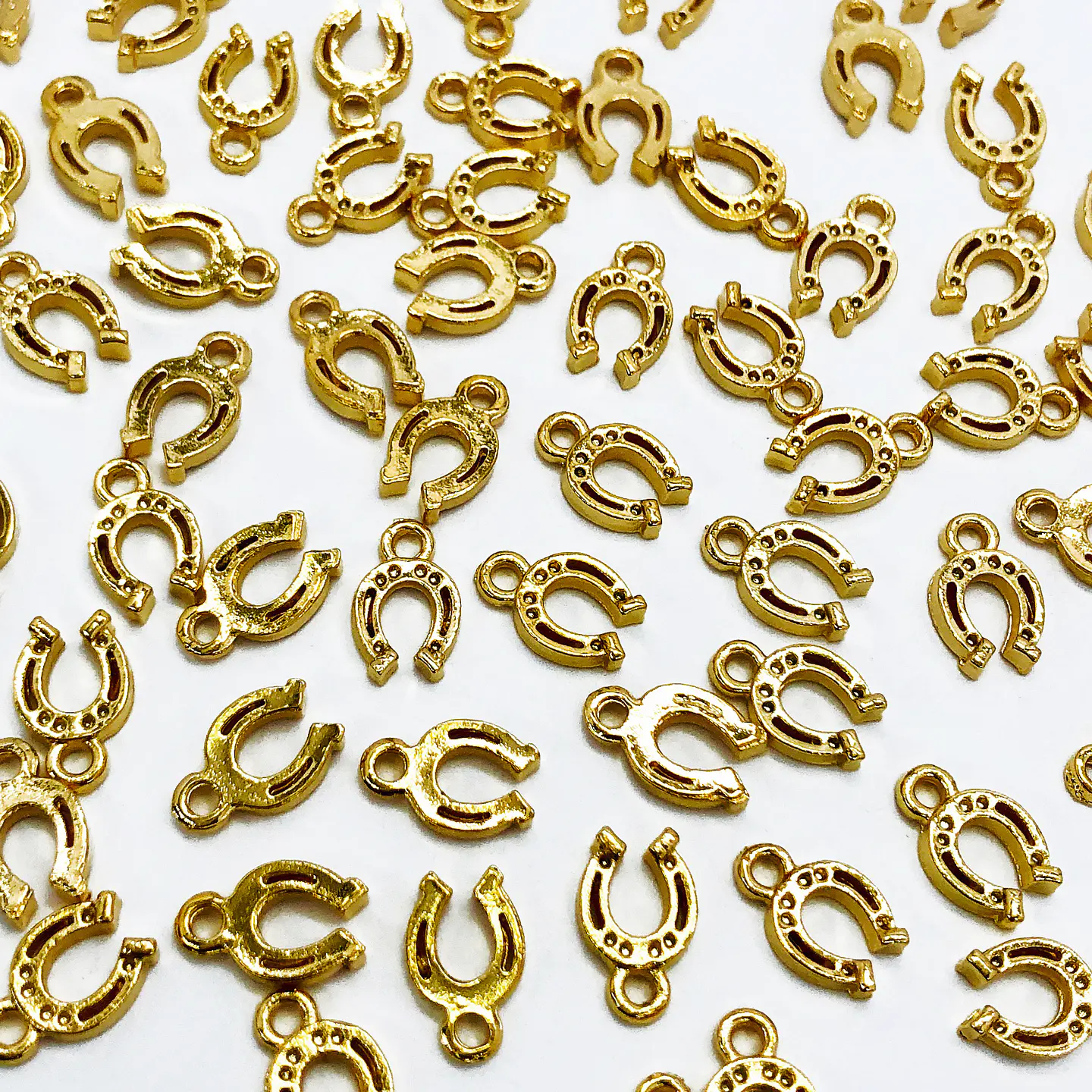 DIJE ✦ HERRADURA BAÑO DE ORO 7*12 MM 1