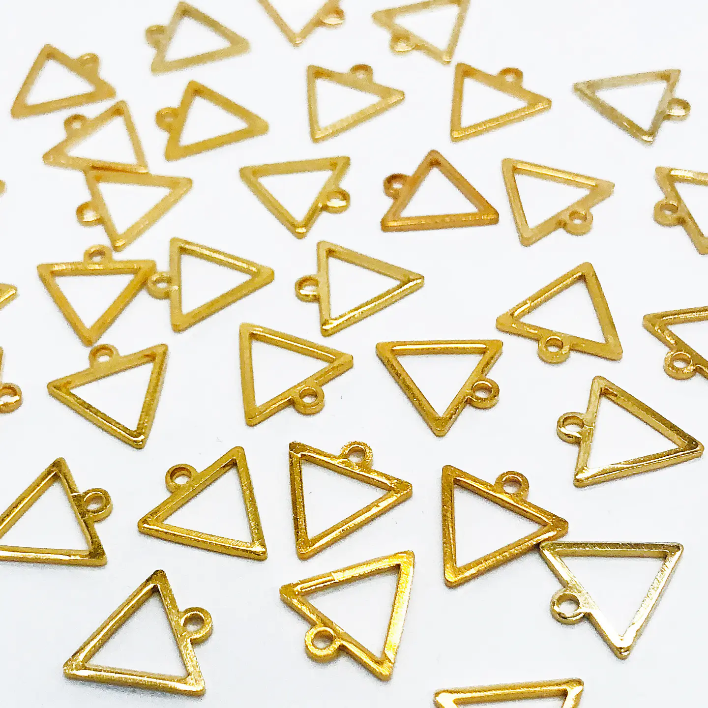 TRIANGULO BAÑO DE ORO XSXH-1                                       1