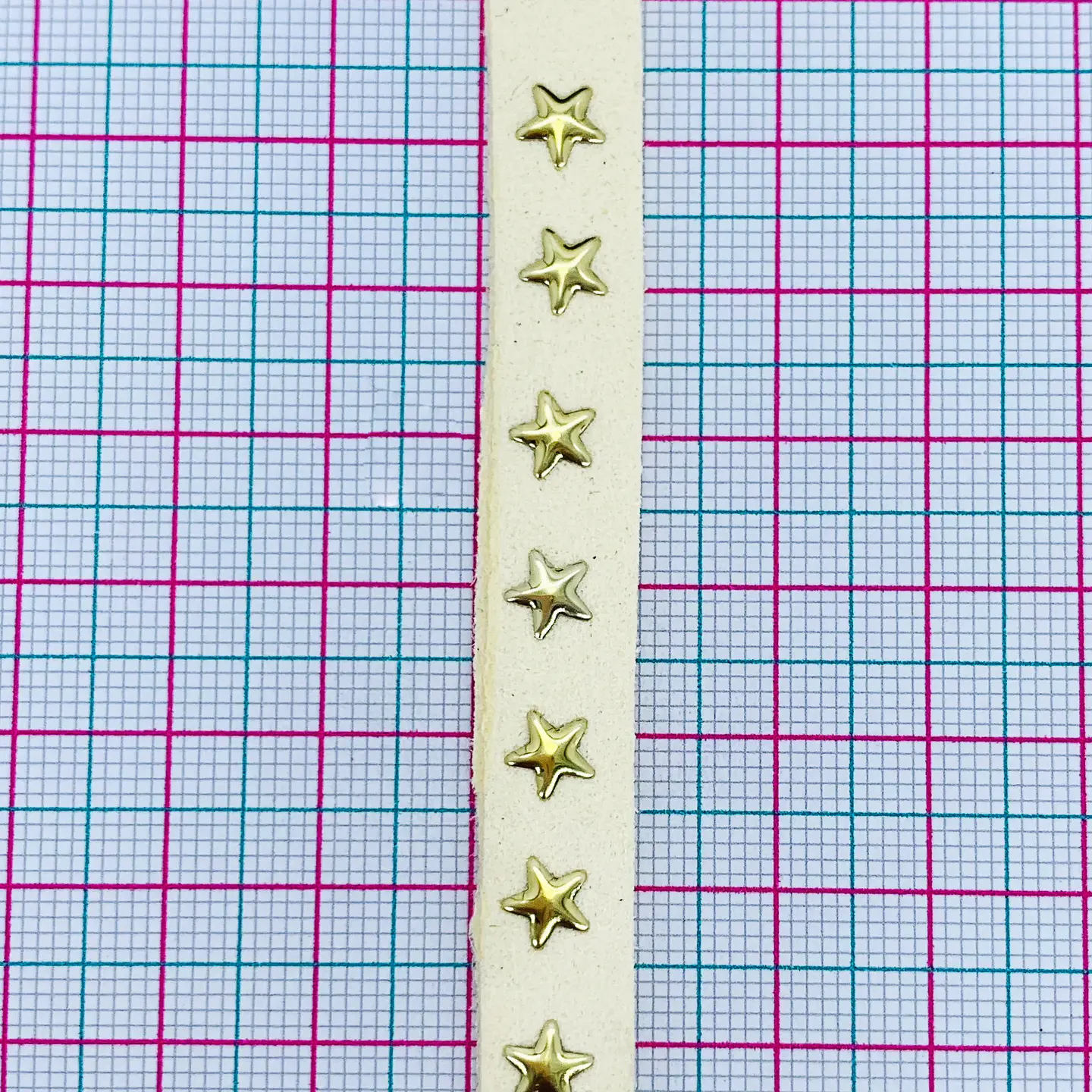 CUERO ✦ TACHES ESTRELLAS (ELIGE TU FAVORITO) 2