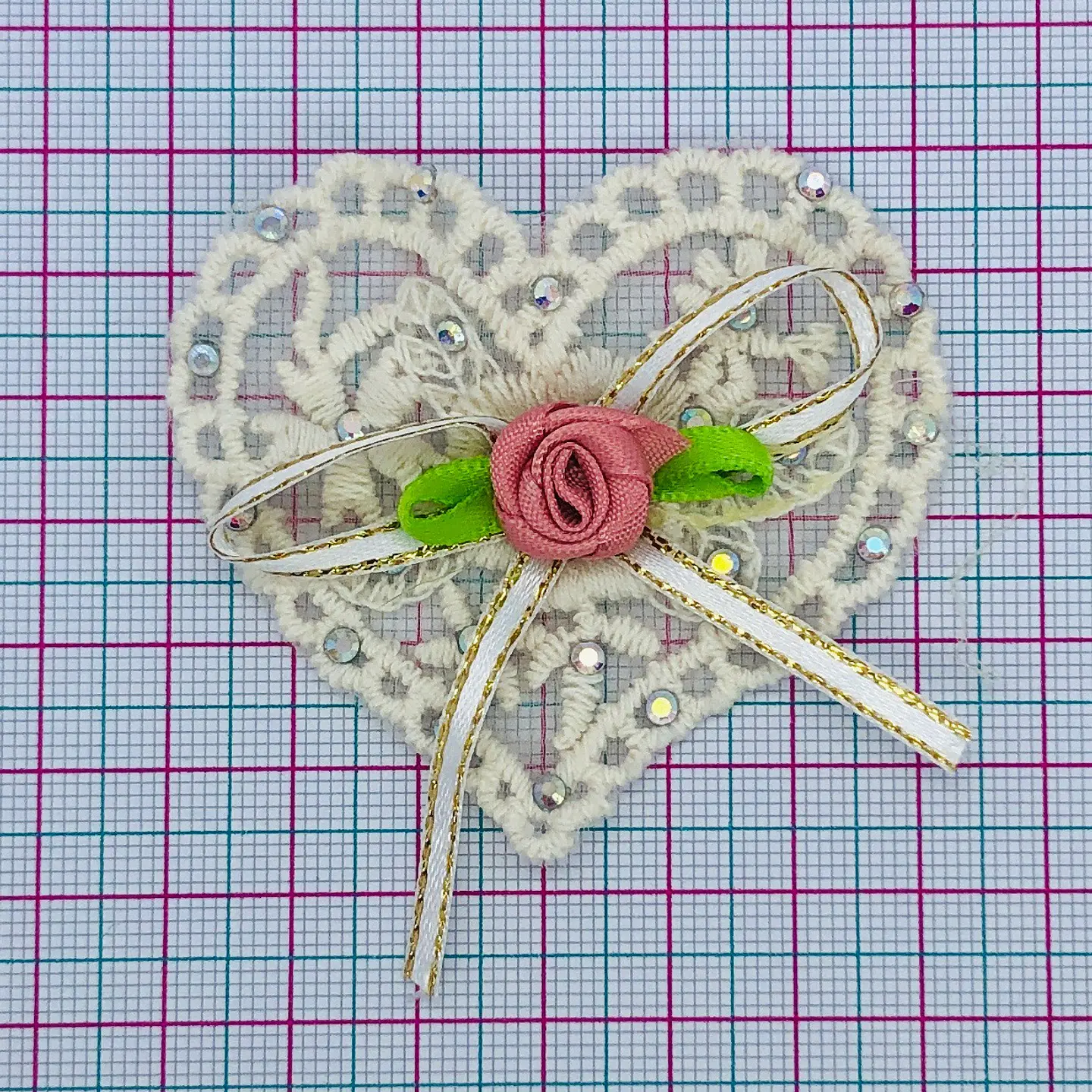 APLIQUE CORAZÓN FL-003 2