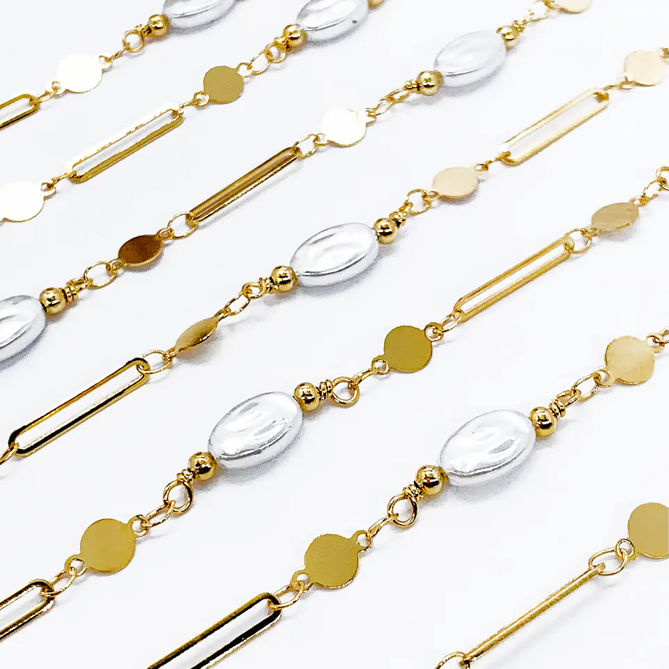 CADENA PERLA CON LENTEJUELA EN BAÑO DE ORO MK-384-MT 1