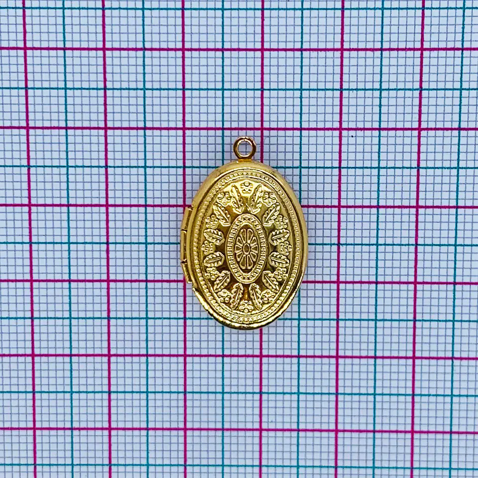 DIJE ✦ RELICARIO BAÑO DE ORO  2