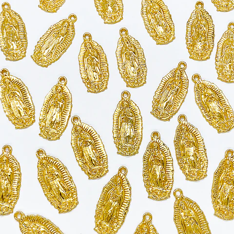 DIJE ✦ VIRGEN DE GUADALUPE BAÑO DE ORO
