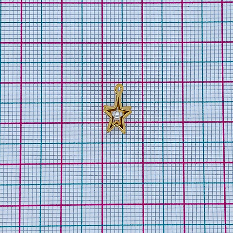 ESTRELLA CON PERLA BAÑO DE ORO T6580