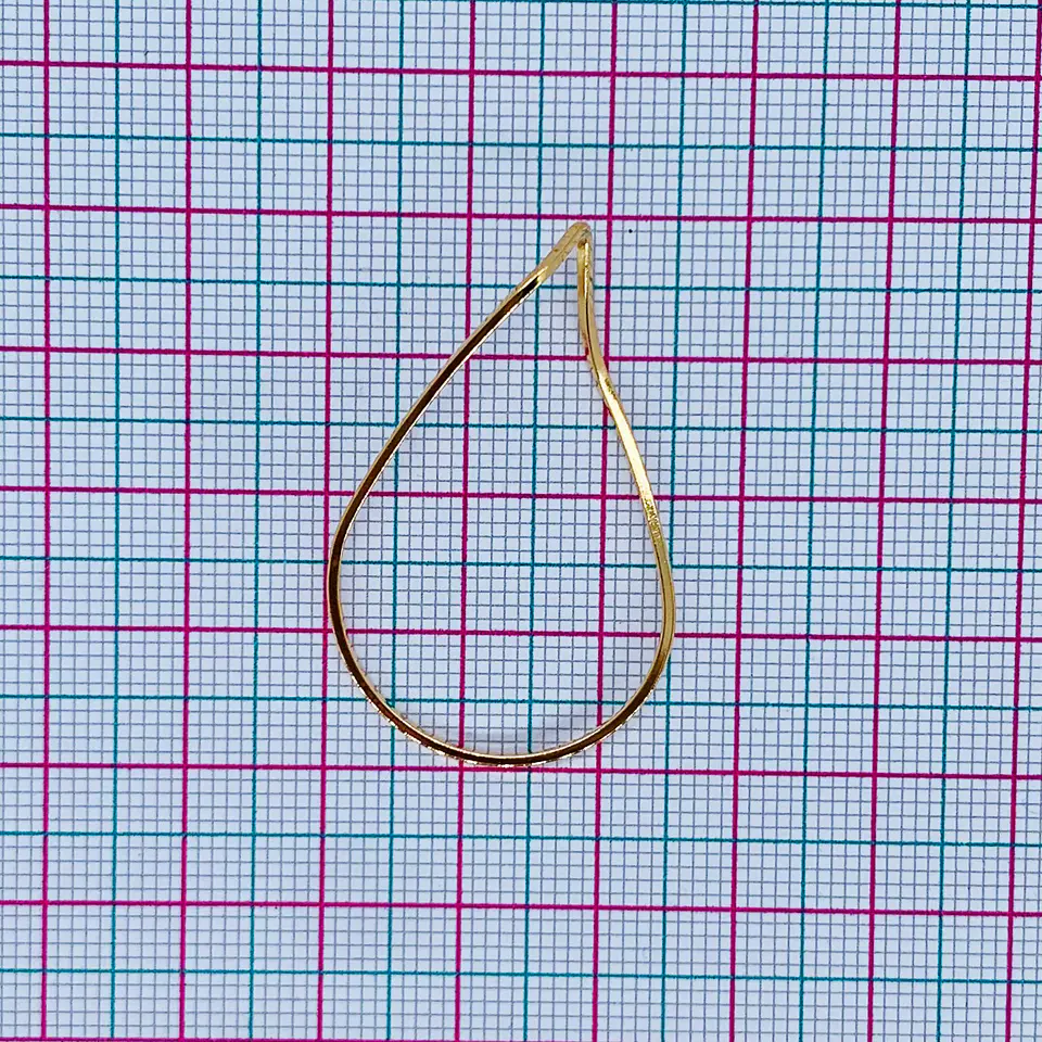 GOTA SILUETA BAÑO DE ORO T6560 2