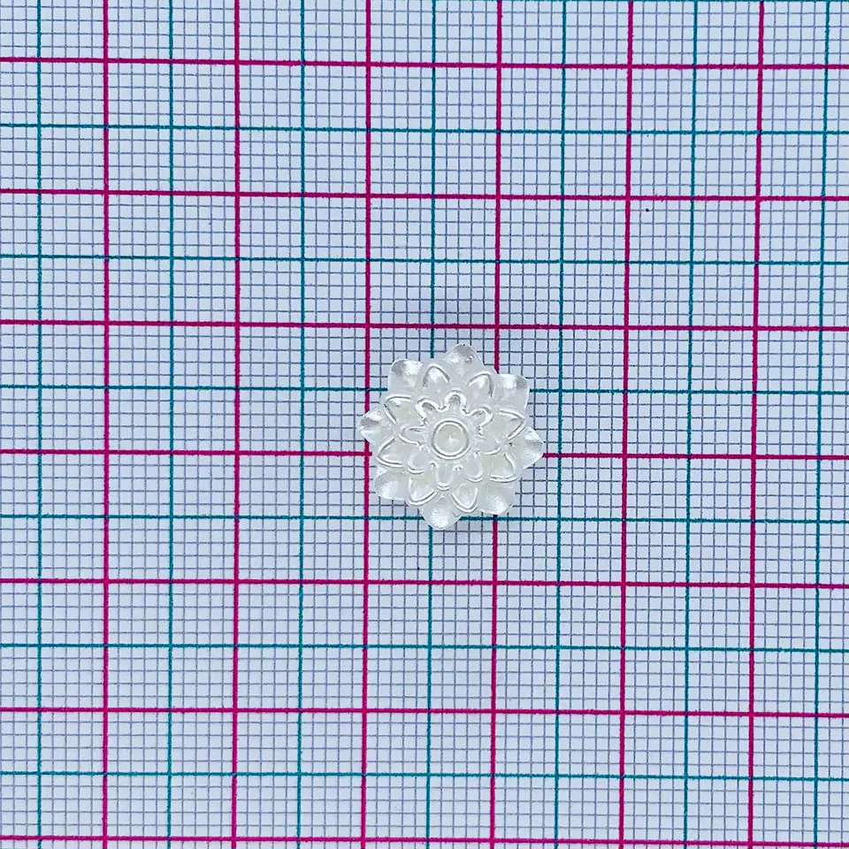 SEPARADOR ✦ FLOR PERLADA PLASTICA 2