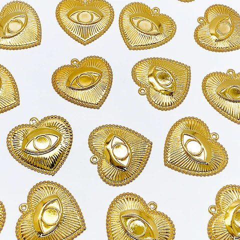 DIJE ✦ CORAZÓN OJO BAÑO DE ORO