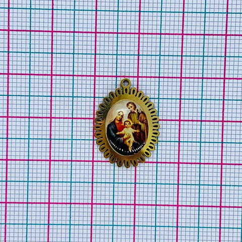 MEDALLA ✦ SAGRADA FAMILIA ACERO