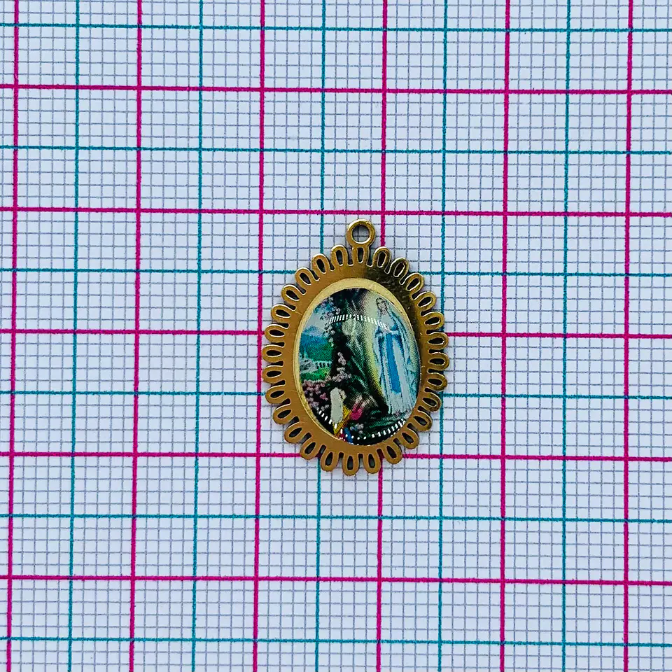 MEDALLA ✦ VIRGEN LOURDES ACERO 2