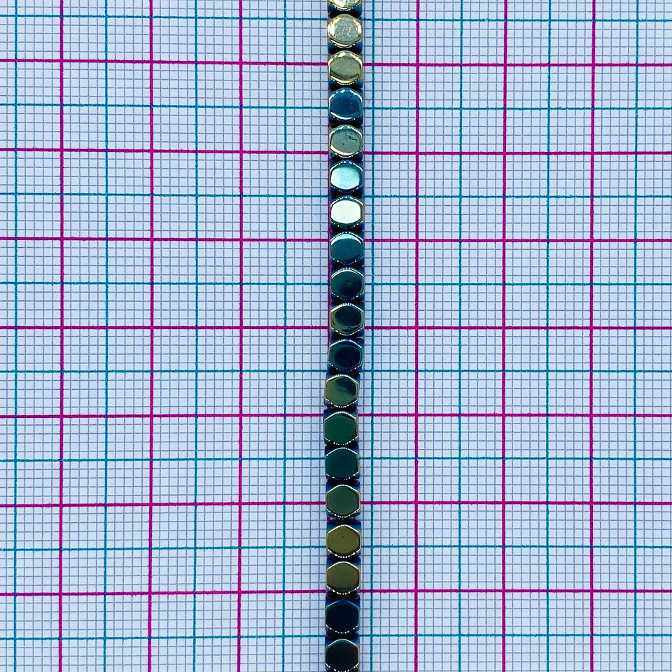 SEPARADOR ✦ CUBO ACERINA 4MM 2