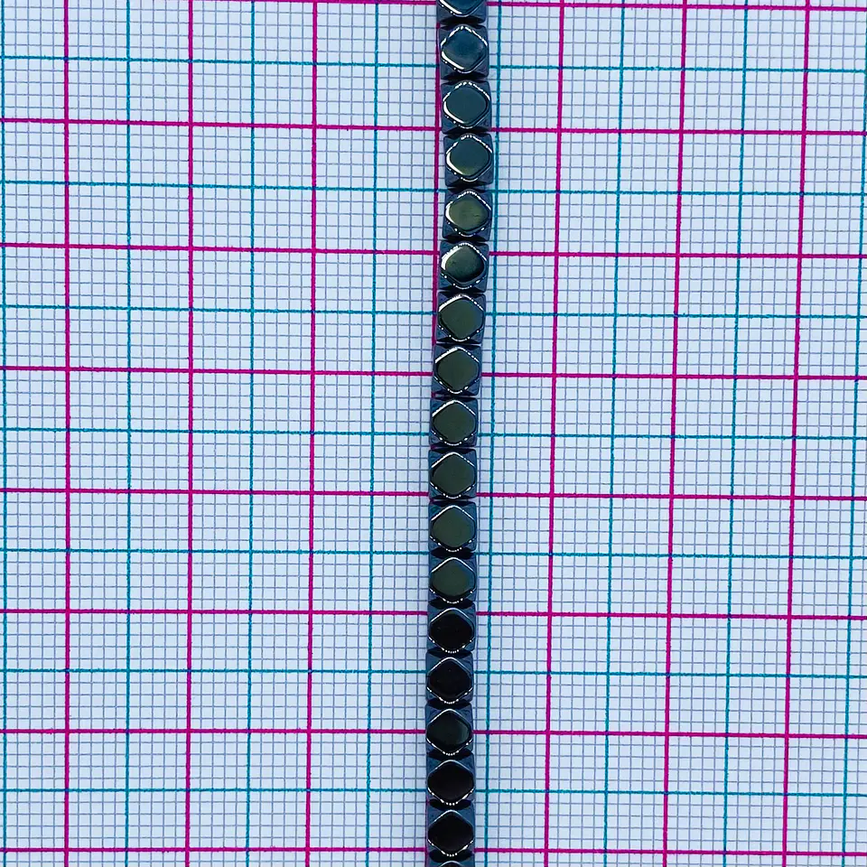 SEPARADOR ✦ CUBO ACERINA 4MM 2
