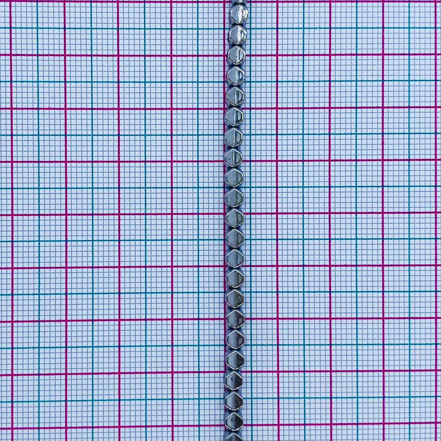 SEPARADOR ✦ CUBO HEXÁGONO ACERINA 4MM 2