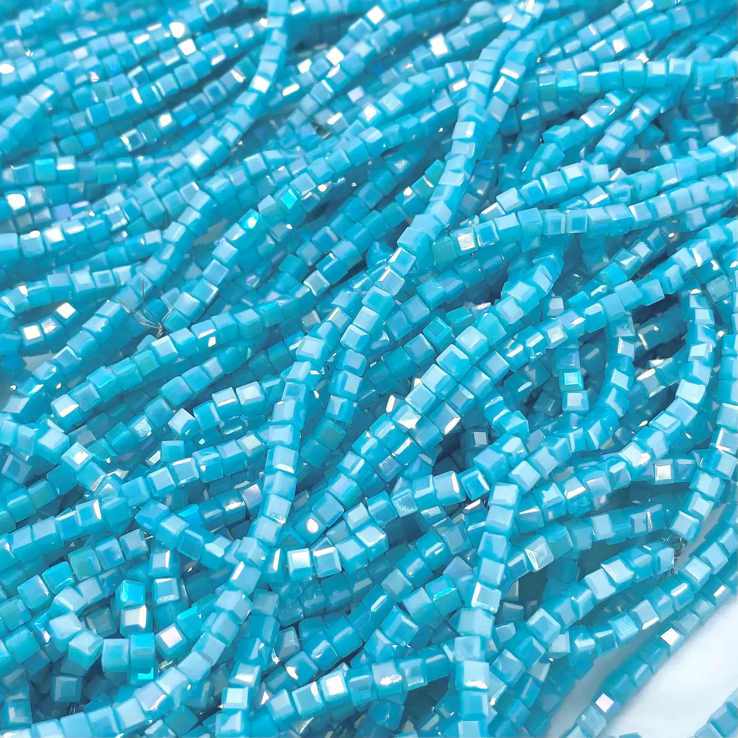 SEPARADOR ✦ CUBO CRISTAL 2MM (ELIGE TU COLOR FAVORITO) 12
