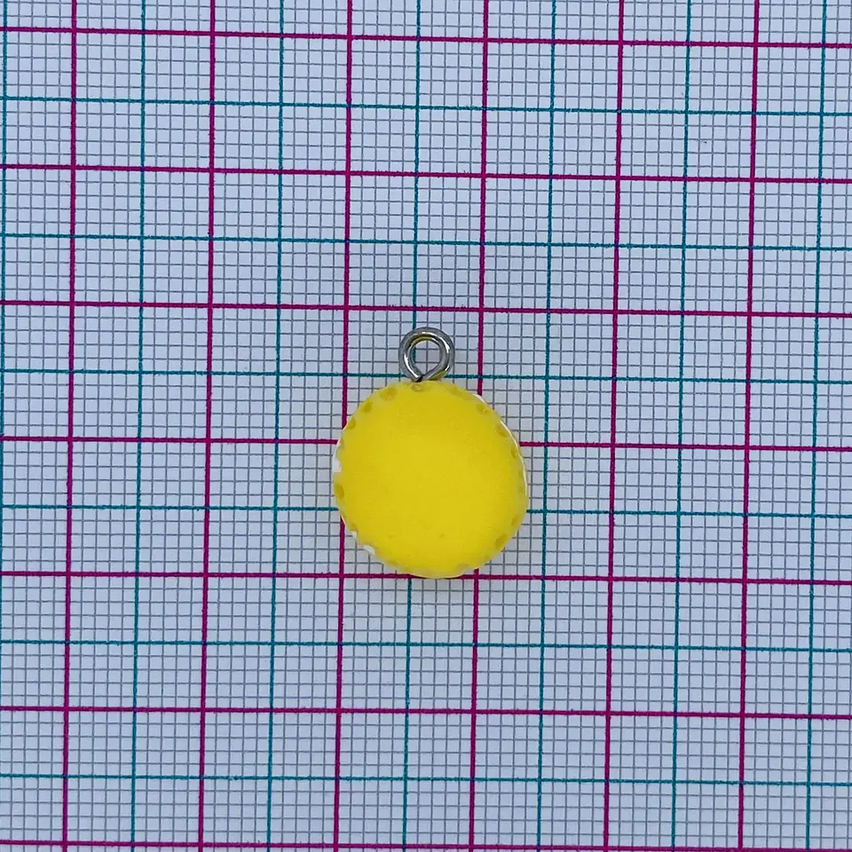 DIJE ✦ MACARRÓN PLÁSTICO 2