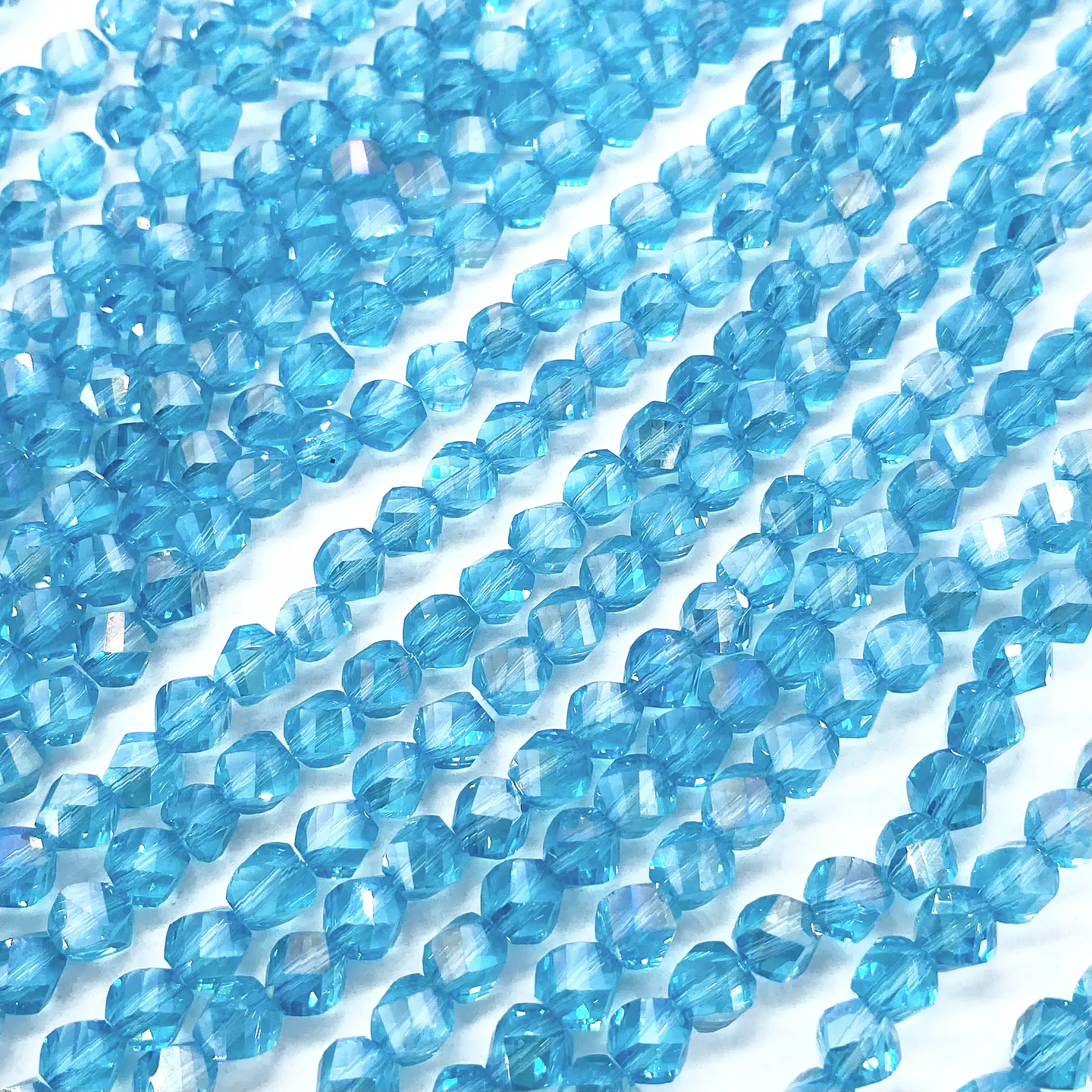 ROMBO CRISTAL (ELIGE TU COLOR FAVORITO) R4-6MM 11
