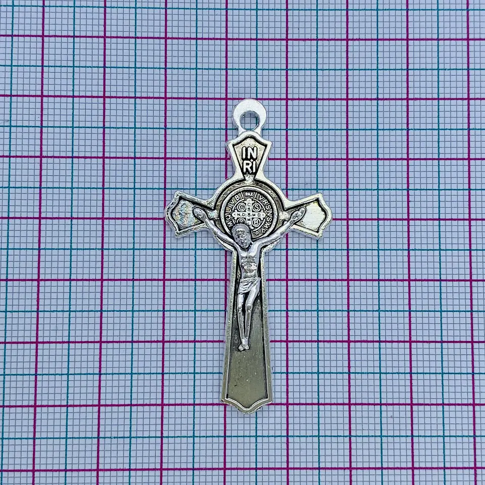 DIJE ✦ CRISTO / SAN BENITO ZAMAK  2