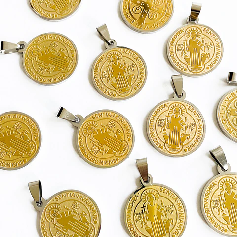 MEDALLA SAN BENITO
