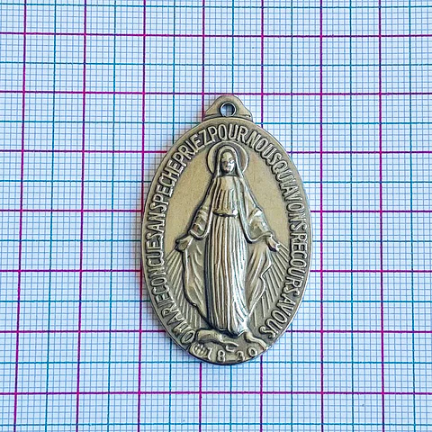 MEDALLA ✦ VIRGEN MILAGROSA ACERO